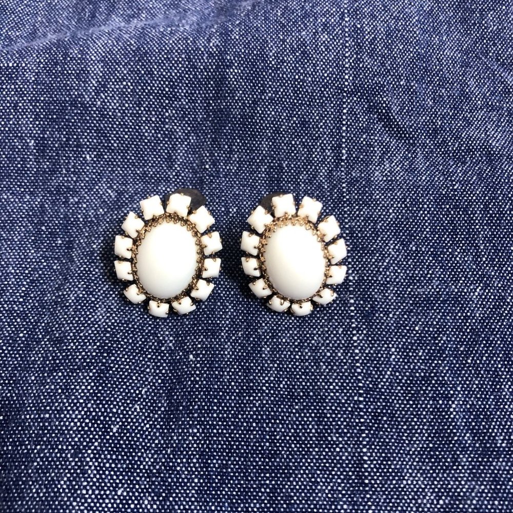 Vintage Bergere Clip Earrings White Cabachon Center Smaller Surrounding Stones